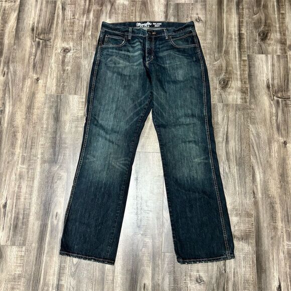 Wrangler Men's Relaxed Bootcut Jeans Blue Size 36x36 Denim 5-Pocket - Picture 1 of 6